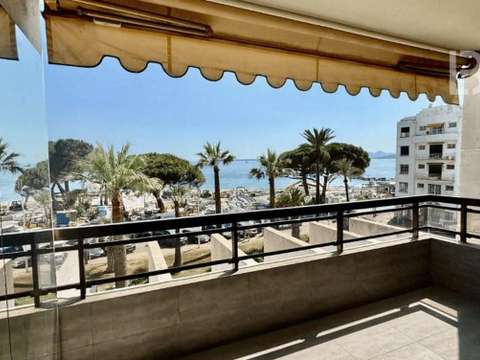 Vente appartement 4 pièces Juan-les-pins 06
