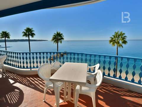 Vente appartement 4 pièces Juan-les-pins 06