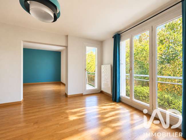Appartement 4 pièces 87 m² · à La Chaussée-Saint-Victor · 87 m² · 166 000 €