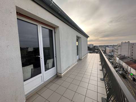 Vente appartement 5 pièces La Roche-Sur-Yon Centre Ville 85