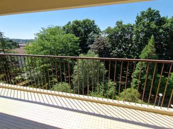 Vente Appartement 4 piècesLa Roche-Sur-Yon Centre Ville