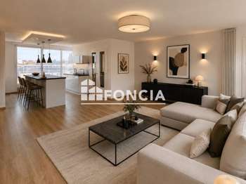 Vente Appartement 5 piècesLa Roche-Sur-Yon Centre Ville