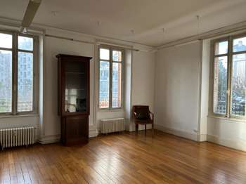 Vente Appartement 4 piècesLa Roche-Sur-Yon Centre Ville