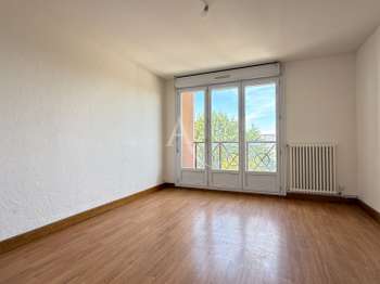 Vente Appartement 4 piècesLa Roche-Sur-Yon Saint André D'ornay - Zone Sud-Ouest