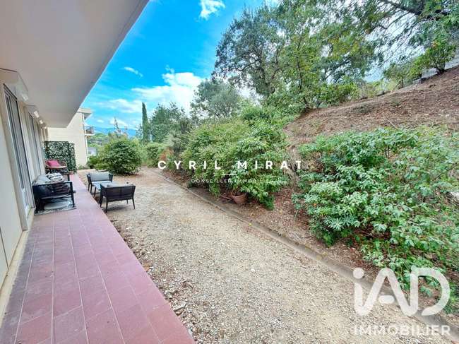 Appartement 5 pièces 96 m² · à La Seyne-sur-Mer · 96 m² · 275 000 €