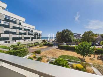 Vente appartement 4 pièces Larmor-Plage 56