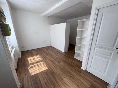 Vente Studio 1 pièce Laval 53