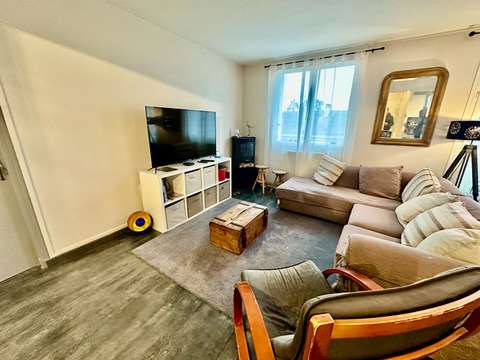 Vente appartement 3 pièces Laval 53