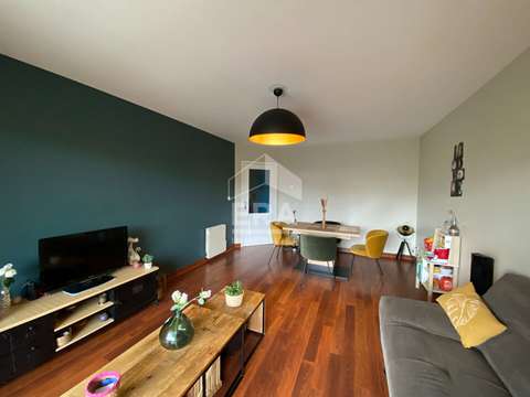 Vente appartement 3 pièces Laval 53