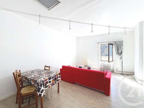 Vente appartement 3 pièces Laval 53