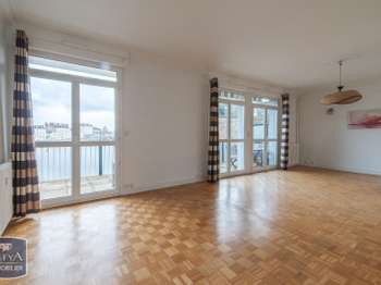 Vente Appartement 4 piècesLaval