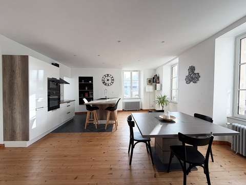 Vente appartement 5 pièces Laval 53