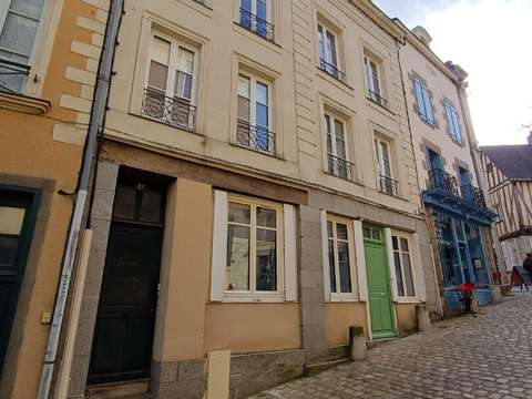 Vente appartement 1 pièce Laval 53