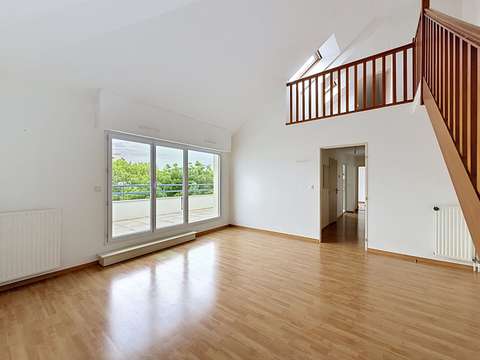Vente appartement 3 pièces Laval 53