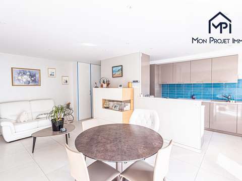 Vente appartement 3 pièces Laval 53