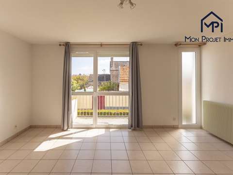 Vente appartement 2 pièces Laval 53
