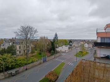 Vente appartement 3 pièces Laval 53