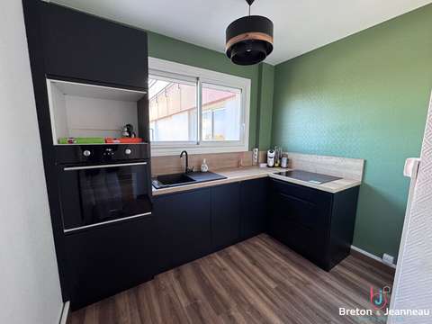Vente appartement 2 pièces Laval 53