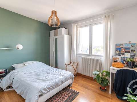 Vente appartement 5 pièces Laval 53