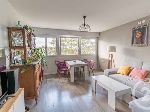 Vente appartement 5 pièces Laval 53