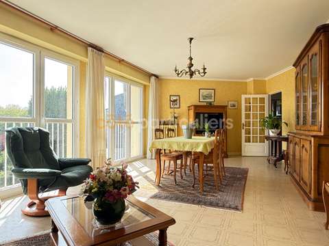Vente appartement 4 pièces Laval 53