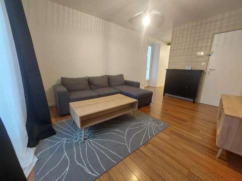 Vente appartement 3 pièces Laval 53