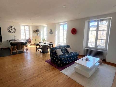 Vente appartement 5 pièces Laval 53