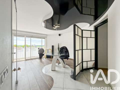 Vente appartement 4 pièces Laval 53