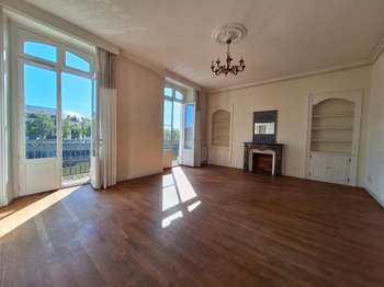 Vente appartement 5 pièces Laval 53
