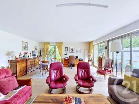 Vente appartement 4 pièces Laval 53