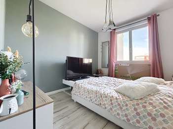 Vente appartement 3 pièces Laval 53