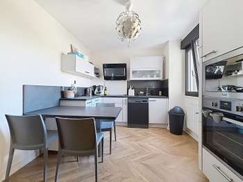 Vente appartement 4 pièces Laval 53