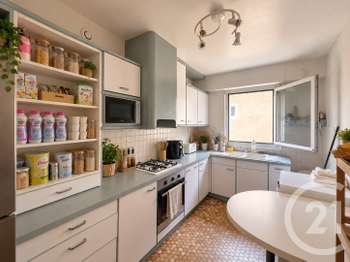 Vente appartement 4 pièces Laval 53
