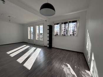 Vente appartement 4 pièces Laval 53
