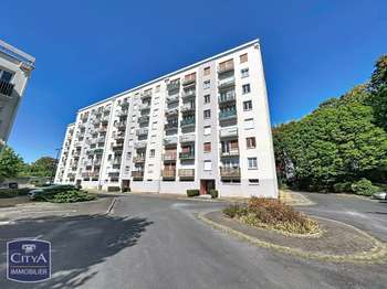 Vente appartement 4 pièces Laval 53