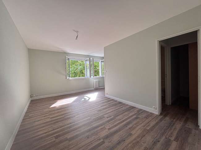 Appartement 1 pièce 29 m² · à Laval · 29 m² · 66 000 €