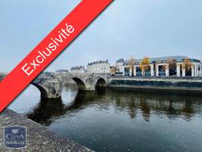 Vente Appartement 4 piècesLaval Centre-Ville Cathédrale