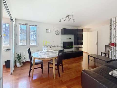 Vente appartement 4 pièces Laval Centre-Ville Cathédrale 53