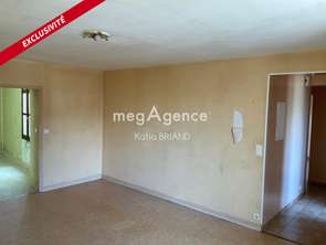 Vente Appartement 4 piècesLaval Centre-Ville Cathédrale