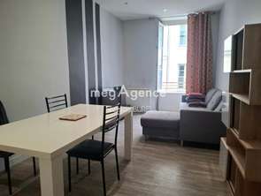 Vente Appartement 3 piècesLaval Centre-Ville Cathédrale