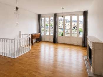Vente Appartement 4 piècesLaval Centre-Ville Cathédrale