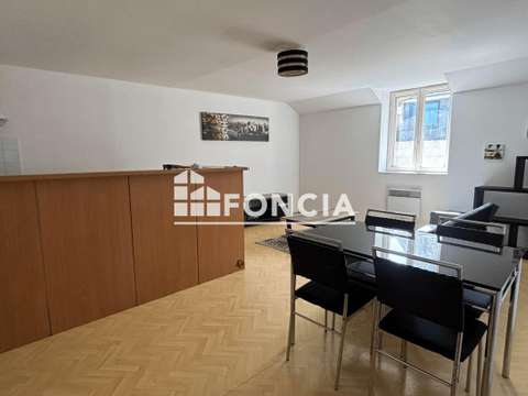 Vente appartement 2 pièces Laval Centre-Ville Préfecture 53