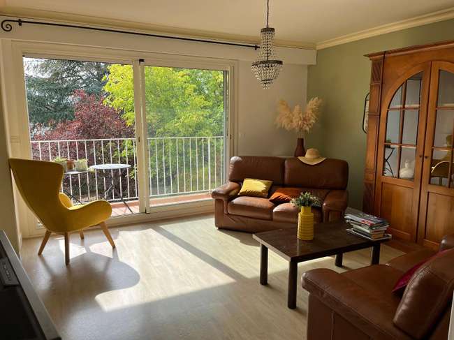Appartement 5 pièces 102 m² · à Laval · 102 m² · 169 000 €