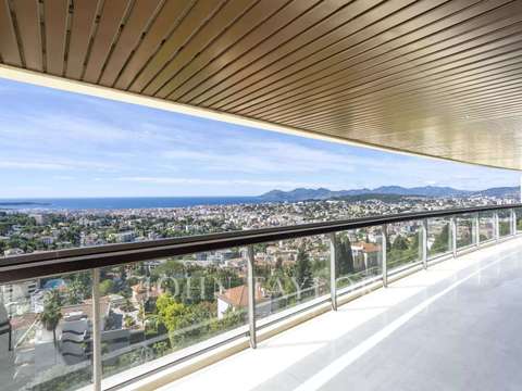 Vente appartement 4 pièces Le Cannet 06