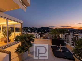 Vente Appartement 4 piècesLe Cannet