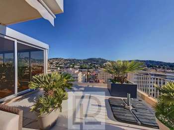 Vente Appartement 4 piècesLe Cannet