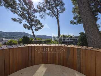 Vente Appartement 5 piècesLe Cannet