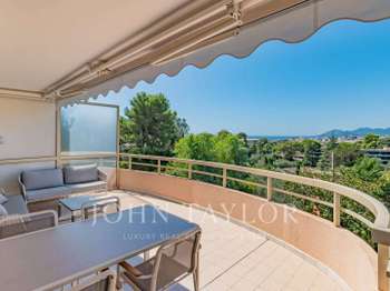 Vente Appartement 3 piècesLe Cannet