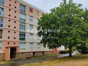 Vente Appartement 4 piècesLe Mans Za  Zone Commerciale Sud