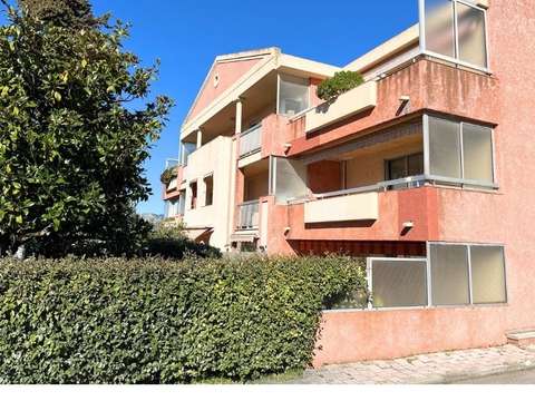 Vente appartement 3 pièces Le Pradet 83